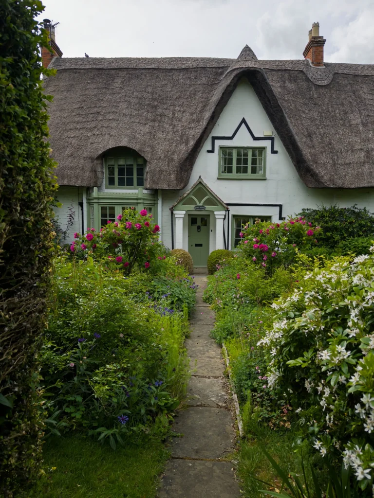 Wildflower cottage garden with native meadow planting