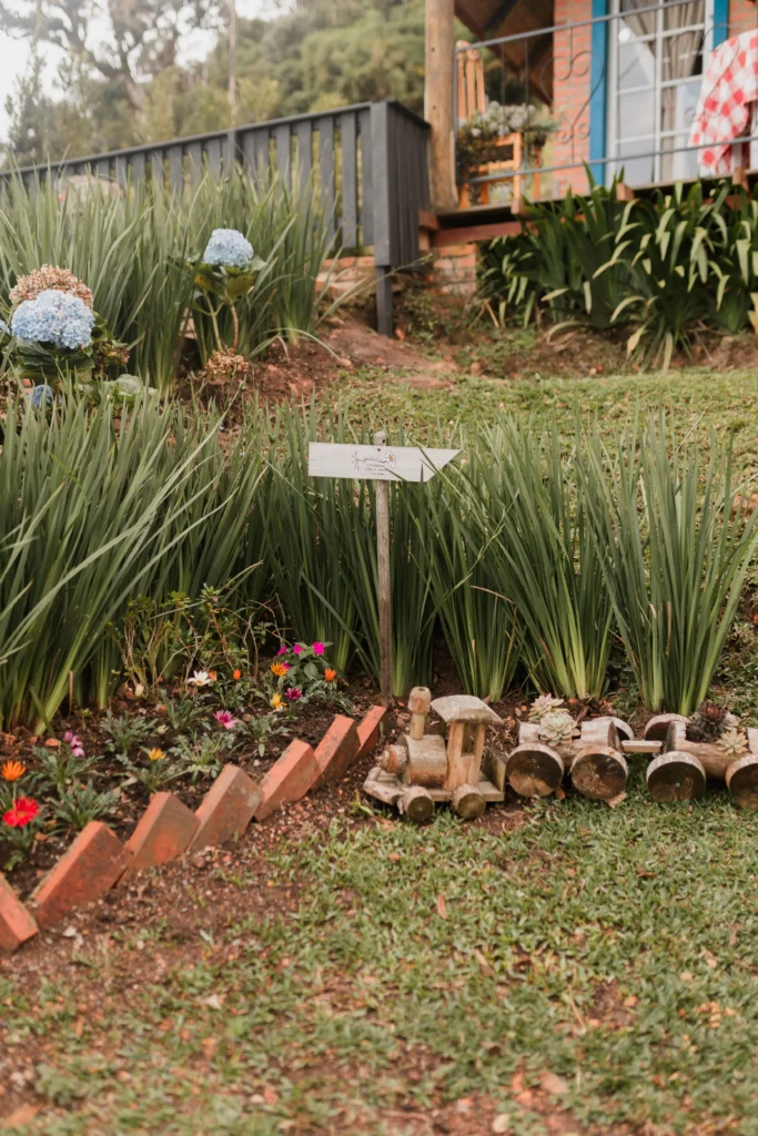 Reclaimed brick edging laid in a soldier course