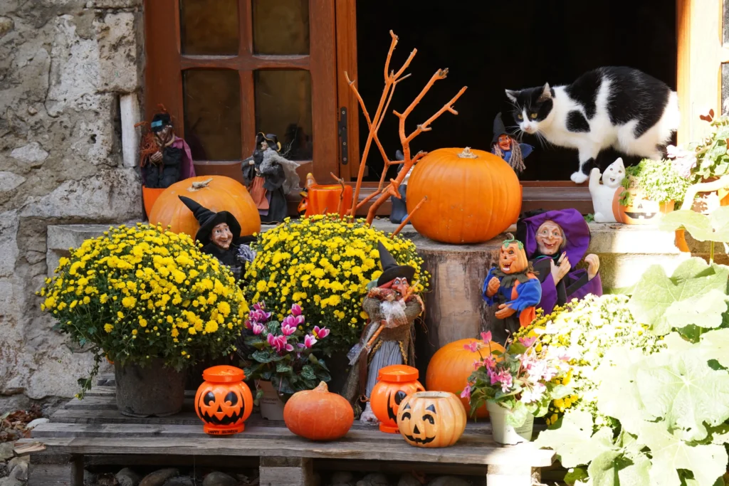 Halloween garden decorations with pumpkins on a porch